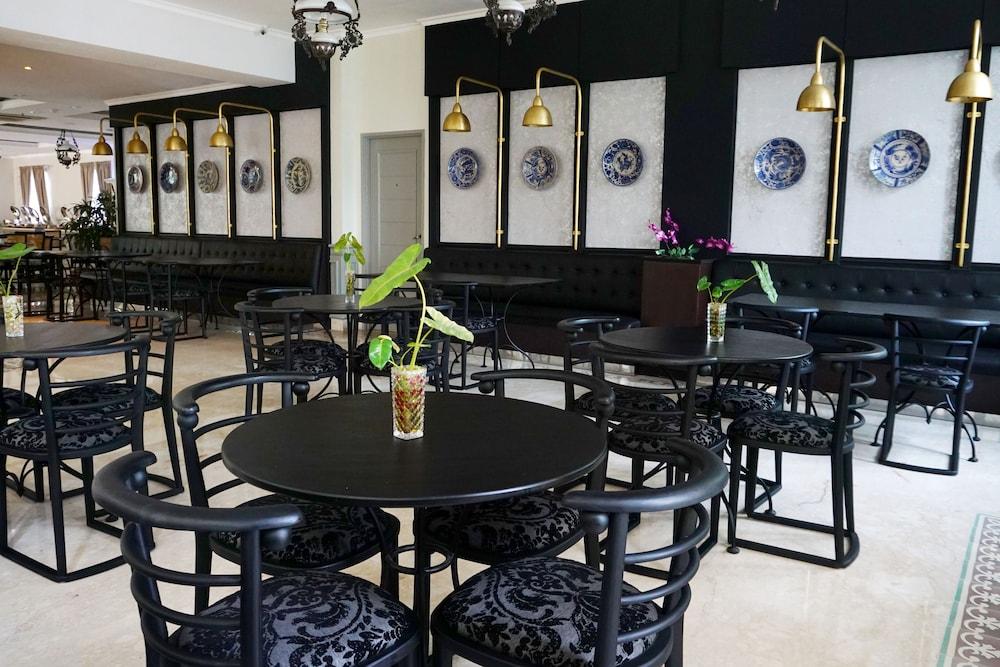 Hotel Indies Heritage Prawirotaman Yogyakarta Exterior photo